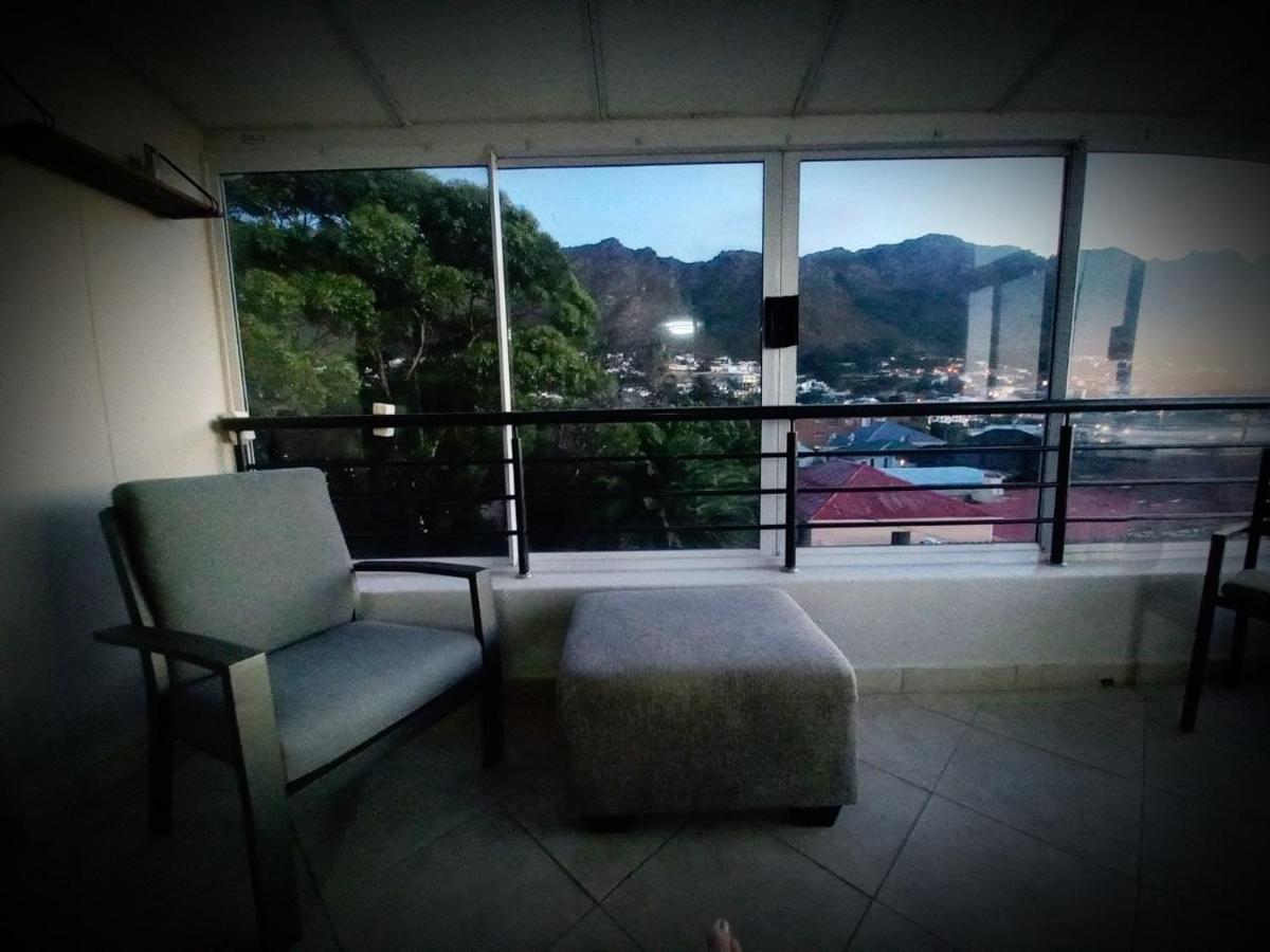 Bay-Side Apartment, Gordon'S Bay Экстерьер фото