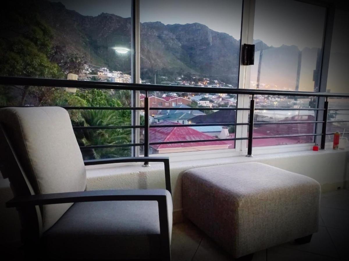 Bay-Side Apartment, Gordon'S Bay Экстерьер фото